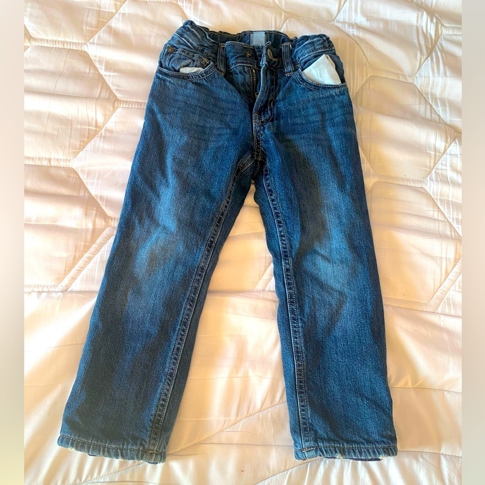 Warm distressed Baby Gap jeans size four boys in great used condition